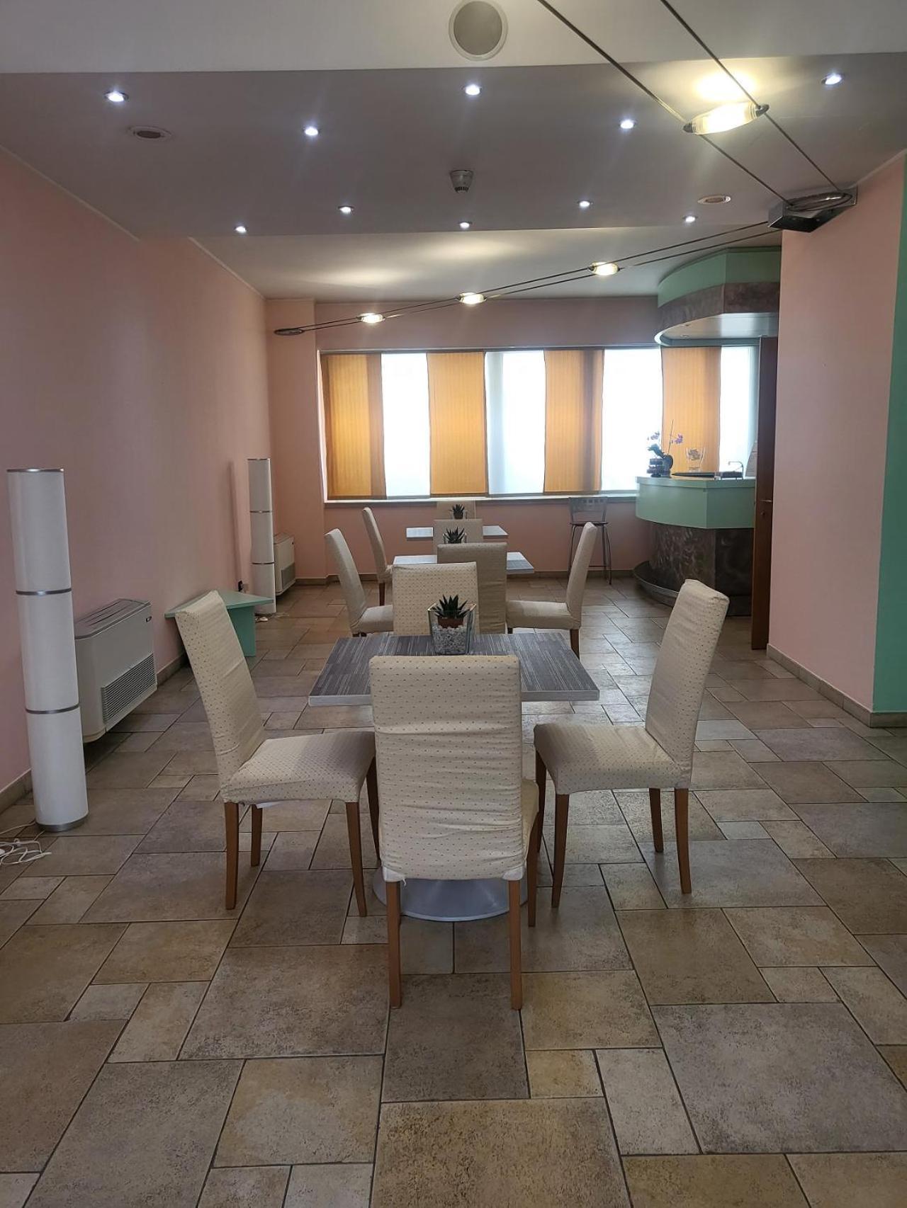 Hotel Lux Алессандрия Экстерьер фото
