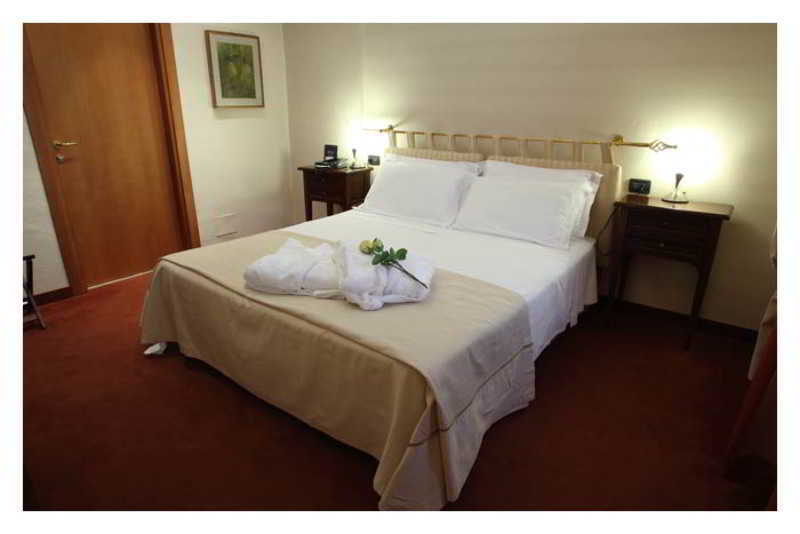 Hotel Lux Алессандрия Экстерьер фото