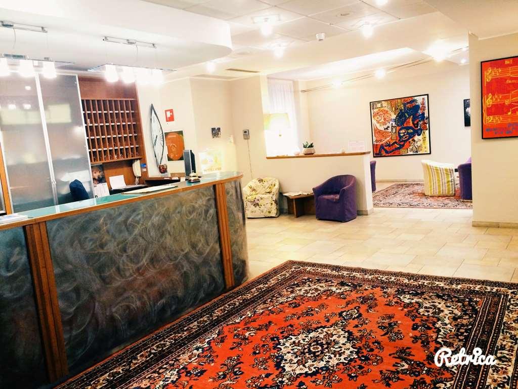 Hotel Lux Алессандрия Интерьер фото